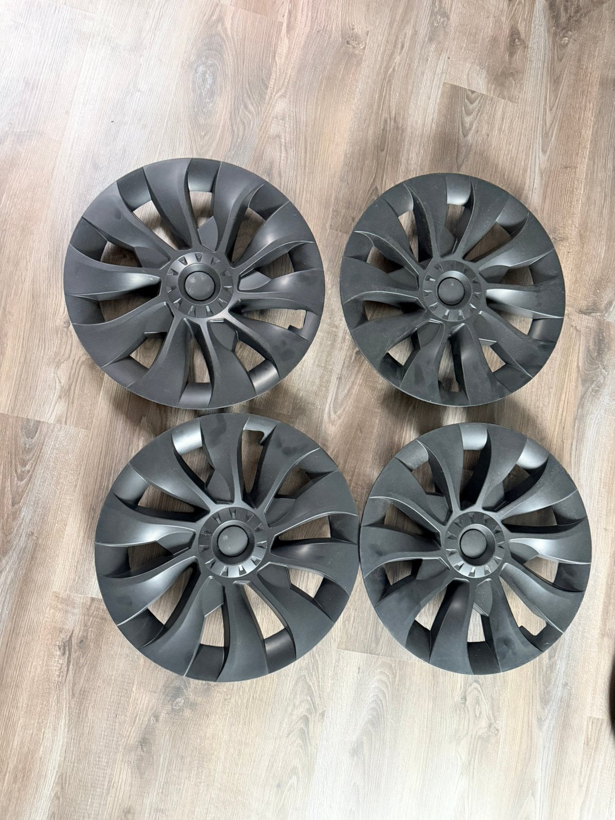 Tesla 18 inch wieldoppen model 3, Auto diversen, Wieldoppen, Ophalen of Verzenden, Zo goed als nieuw