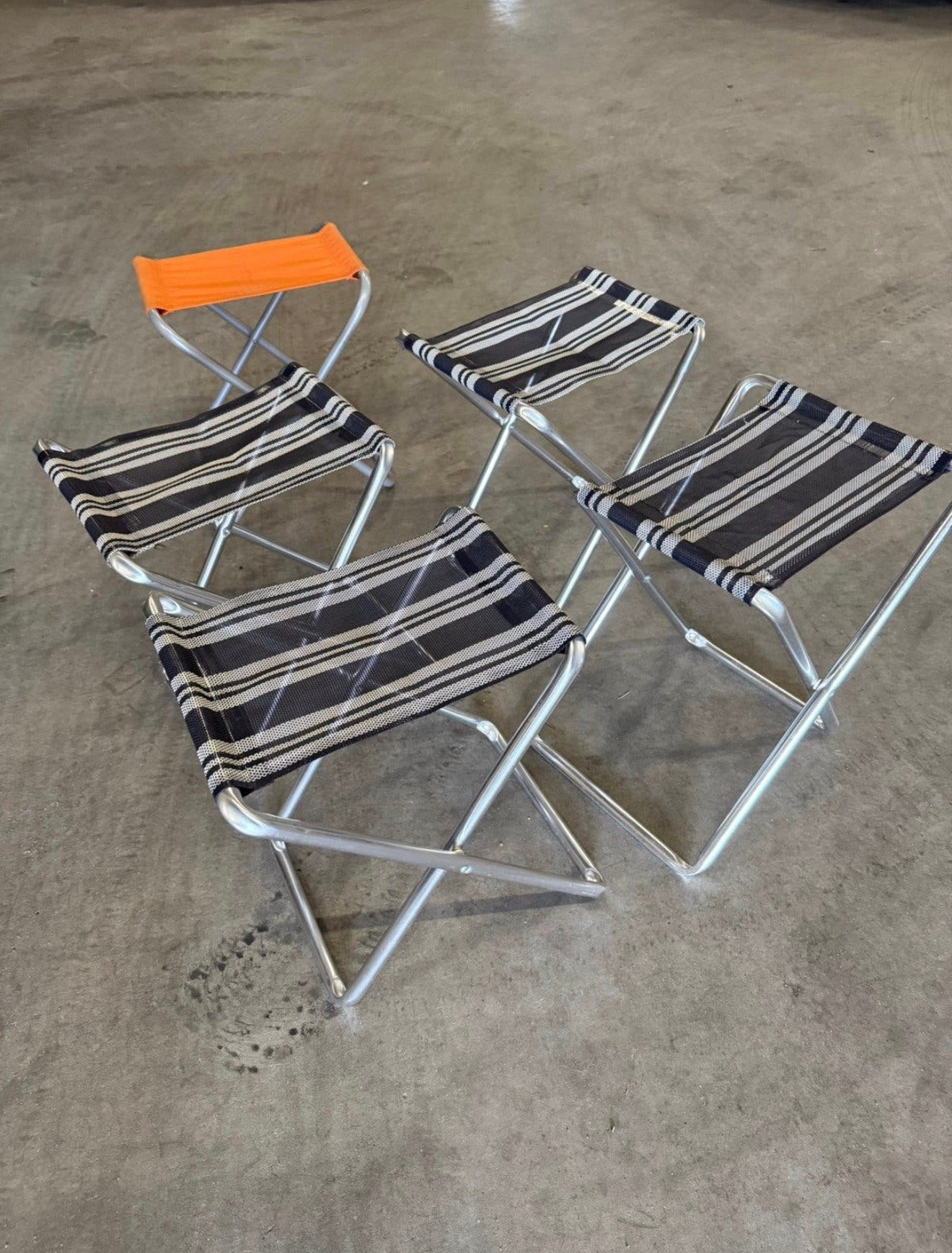 Campingstoeltje, campingkrukje, visstoeltje, Ophalen, Zo goed als nieuw