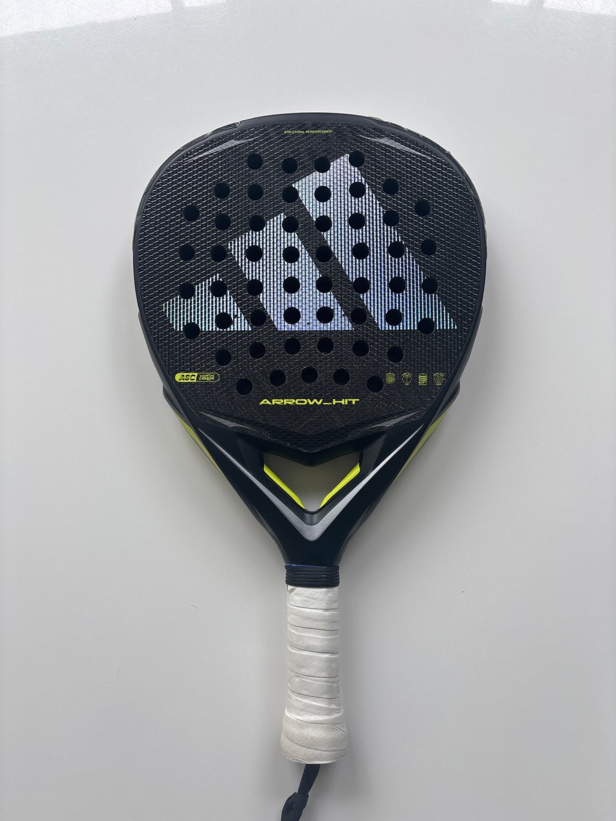 Adidas arrow hit carbon Padelracket - gebruikt, Sport en Fitness, Padel, Ophalen, Gebruikt, Padelracket