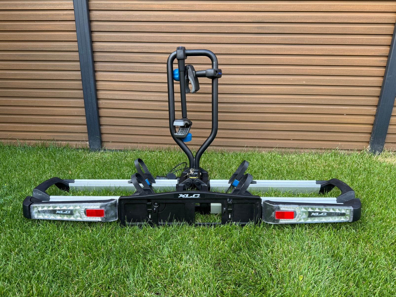 XLC Azura - 2 elektrische fietsen - opvouwbaar, Ophalen, Zo goed als nieuw, Trekhaakdrager