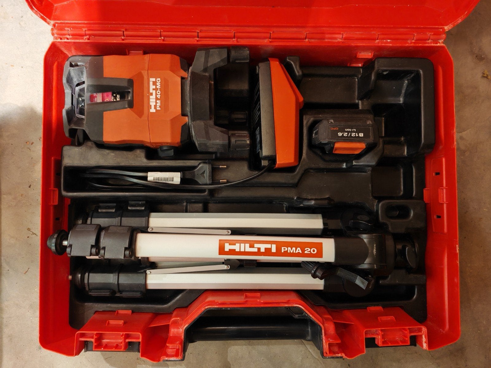 Hilti PM 40-MG Groene multi kruislijnlaser, Ophalen, Zo goed als nieuw, Hilti
