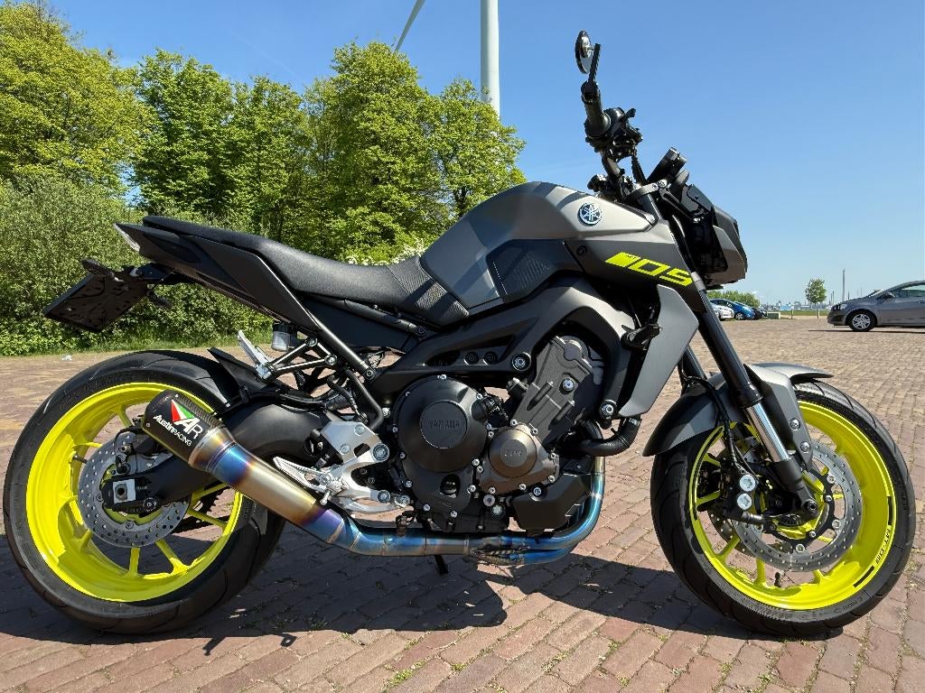 Yamaha MT-09 ABS Night Fluo 2019, Motoren, Motoren | Yamaha, Occasion, Motorrijbewijs A, 3 cilinders, Meer dan 35 kW