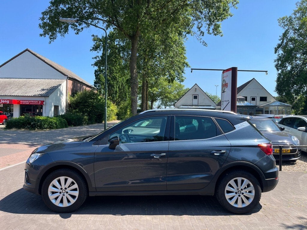 Seat ARONA 1.0 TSI Xcellence Business Intense / DIGI COCKPIT, Auto's, Voorwielaandrijving, Gebruikt, 95 pk, Parkeersensor