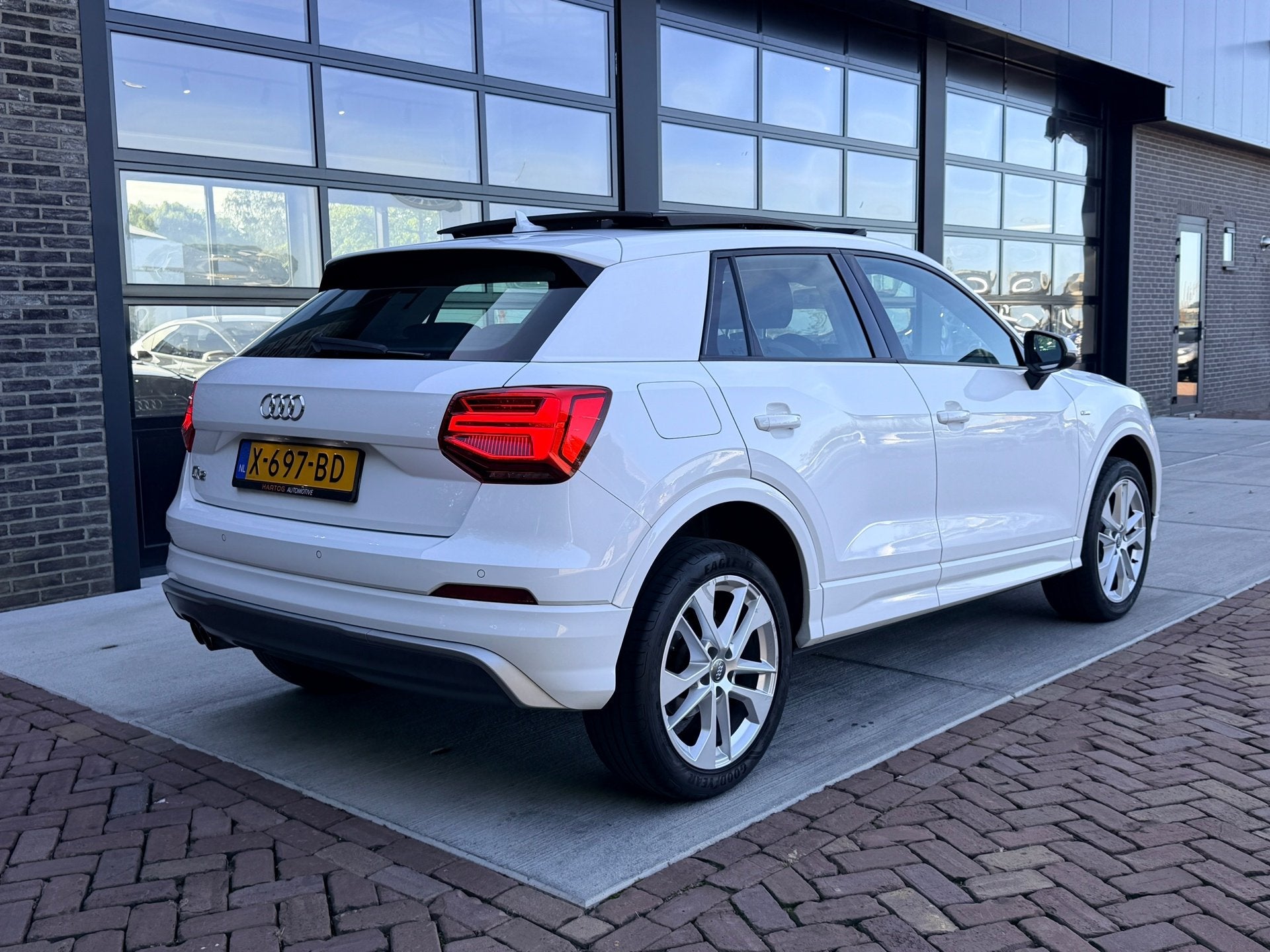 Audi Q2 1.4 TFSI CoD Launch Edition | Pano | Stoelver | LED, Auto's, Voorwielaandrijving, Stof, Gebruikt, 4 cilinders