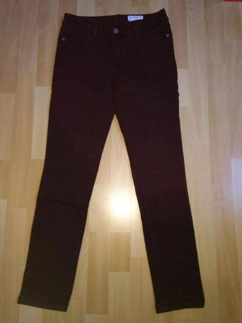 Zwarte spijkerbroek *Denim 1982*, Kleding | Dames, Zwart, Ophalen of Verzenden, W28 - W29 (confectie 36), Denim 1982