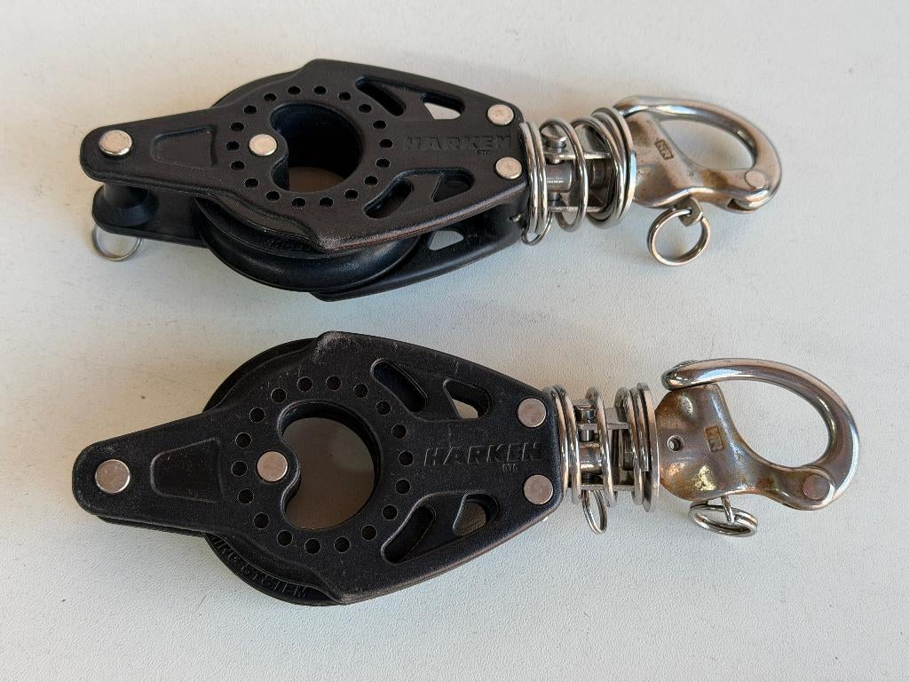 2 x Harken 57C 1 schijfs blok met Wichard sluiting, Ophalen of Verzenden, Gebruikt, Lijn of Blok