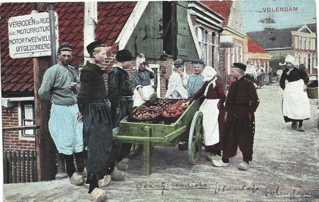 Volendam;  Handkar met koopwaar, Verzenden, Voor 1920, Gelopen, Noord-Holland
