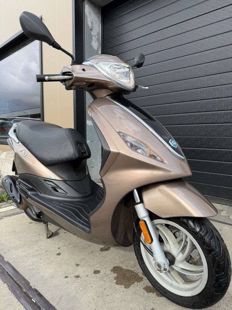 Piaggio FLY 45KM 4T 2v, Niet ingevuld, Gebruikt, Maximaal 45 km/u, Niet ingevuld