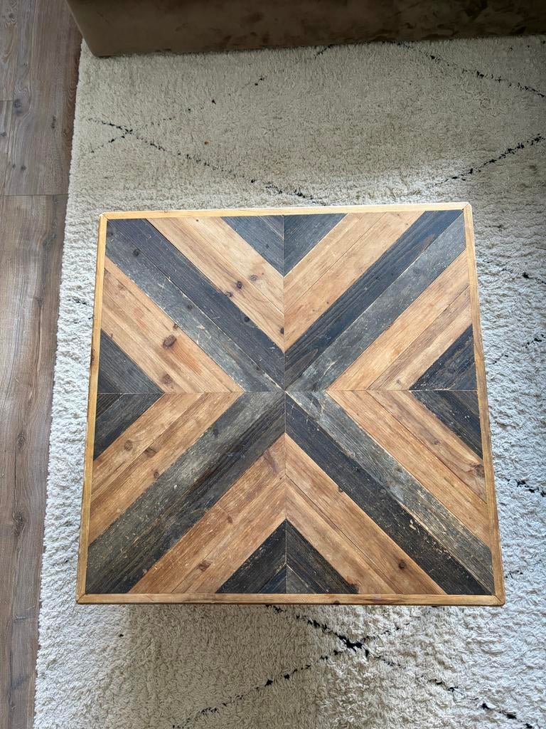 Vierkante salontafel hout met zwart ijzeren onderstel, Huis en Inrichting, Tafels | Salontafels, Ophalen, Gebruikt, Vierkant, 50 tot 100 cm