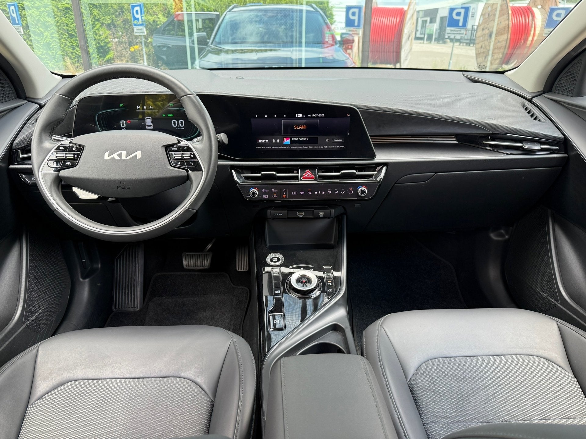 Kia NIRO 1.6 GDi Hybrid DynamicPlusLine - Navi - Climate - C, Gebruikt, Leder en Stof, 23 km/l, Bedrijf