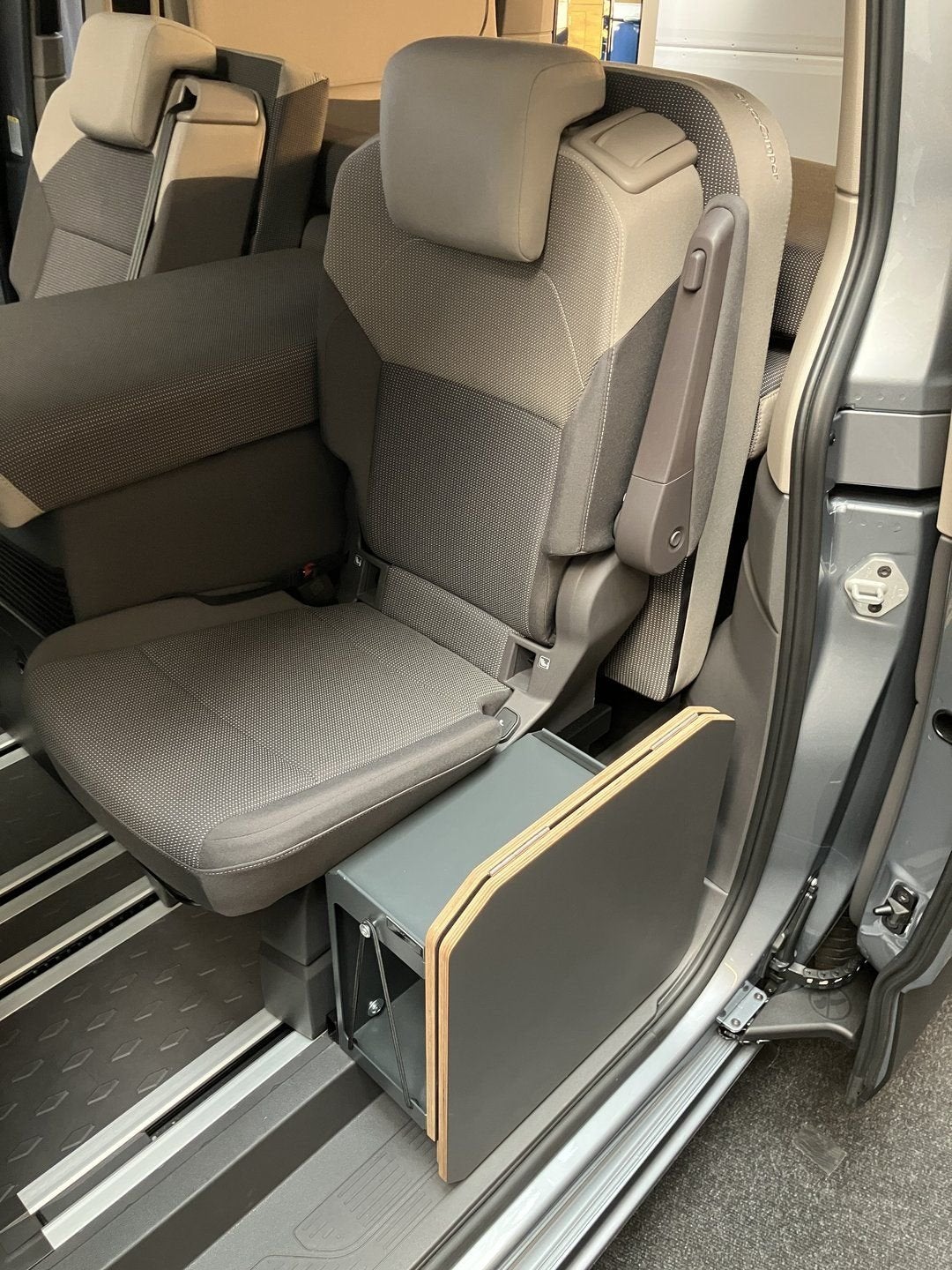 Zijtafel - Draaitafel vr VW T7 Multivan - T7 California Beac, Ophalen, -, -, Nieuw