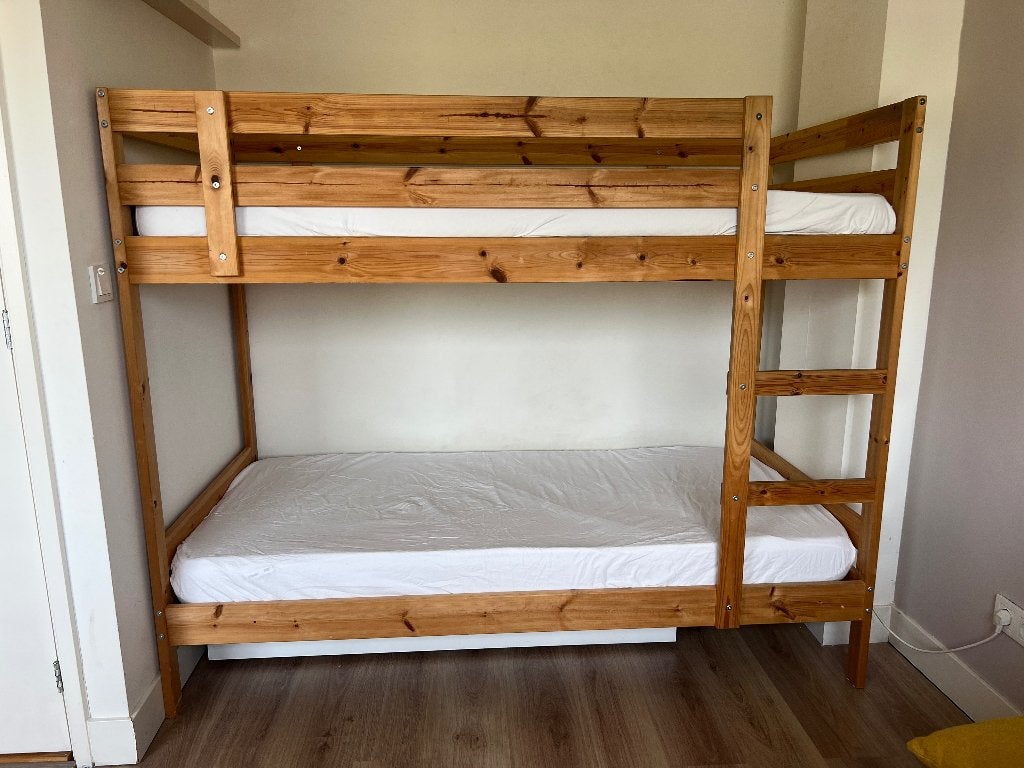 IKEA MYDAL stapelbed 90x185 – ideaal kleine kamer, Ophalen, Gebruikt, 90 cm, 160 tot 180 cm