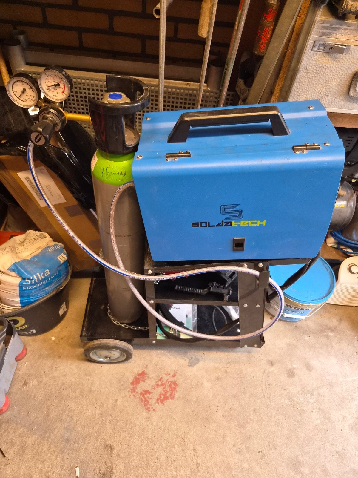 Soldatech MIG 150 lasapparaat met gasfles en toebehoren, Doe-het-zelf en Verbouw, Ophalen, Gebruikt, Minder dan 150 ampère, Co2