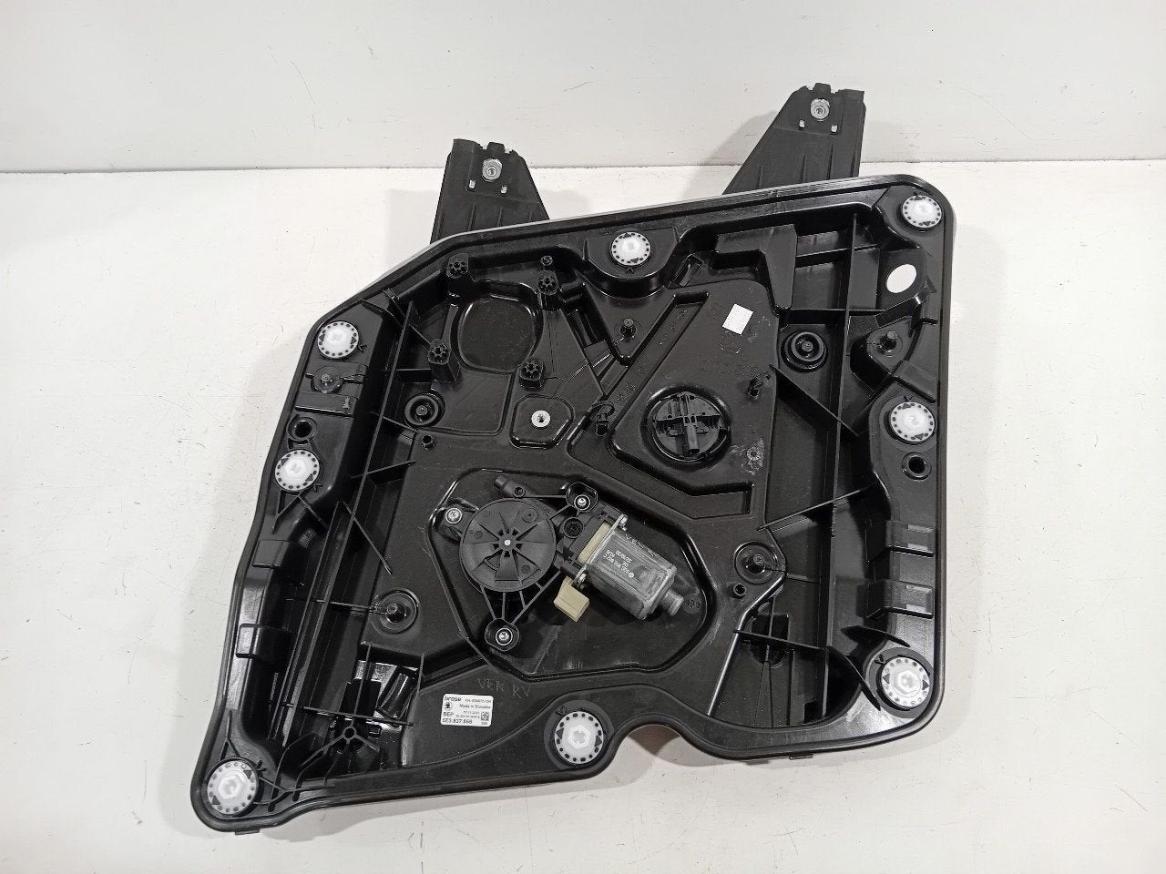 Raammechaniek elektrisch rechts voor Skoda Octavia, Onderdelen@venauto.nl, Van der Ven Autorecycling B.V., Gebruikt, Ettenseweg 76, 4706 PB Roosendaal, The Netherlands