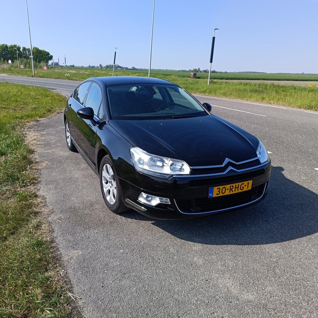 Citroën C5 1.6 VTI 88KW EGS 2011 Zwart, Stof, Zwart, 4 cilinders, Zwart