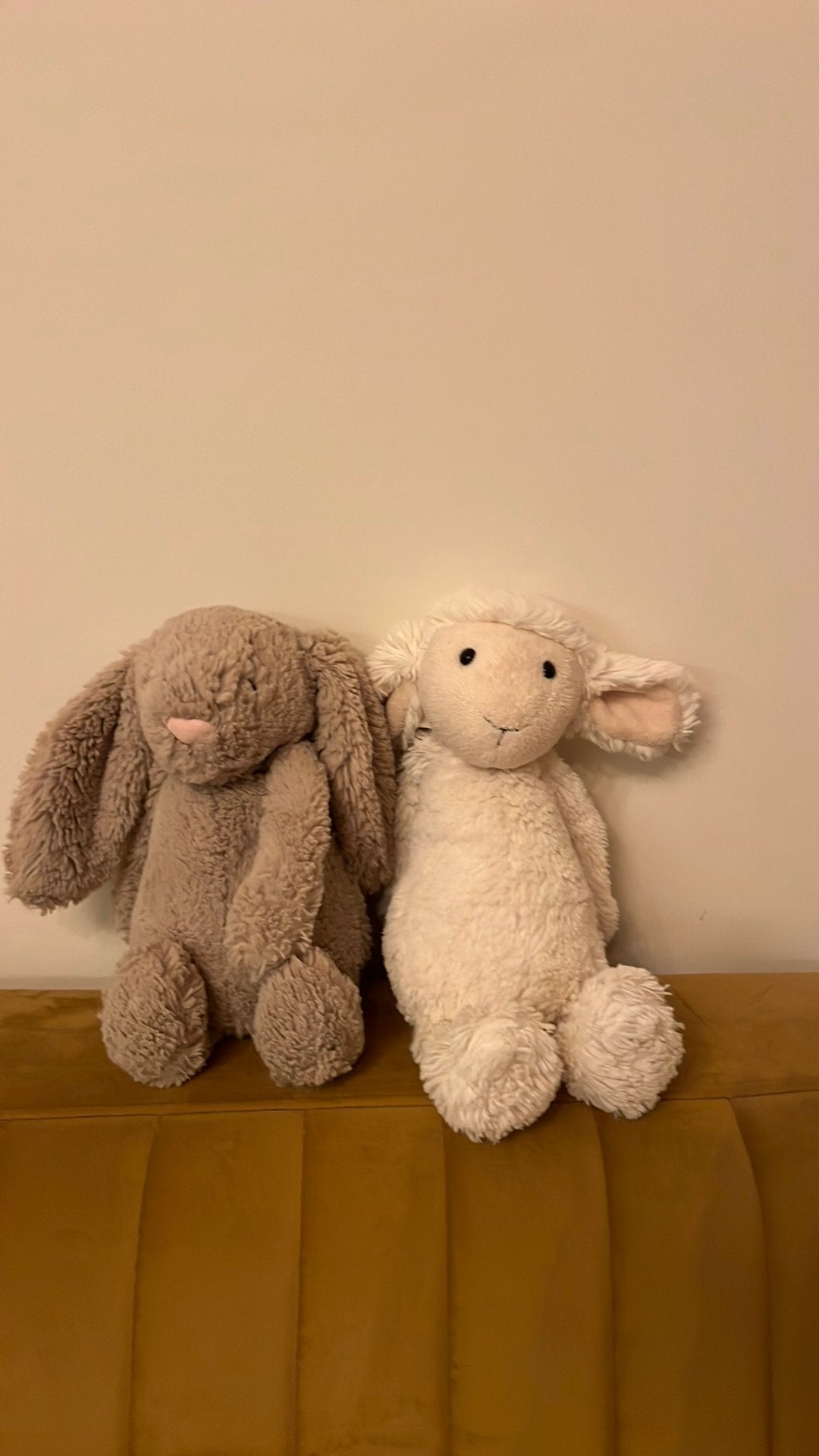Jellycat medium bunny en sheep, Gebruikt, Overige typen, Ophalen of Verzenden, Middelgroot (20 tot 80 cm)