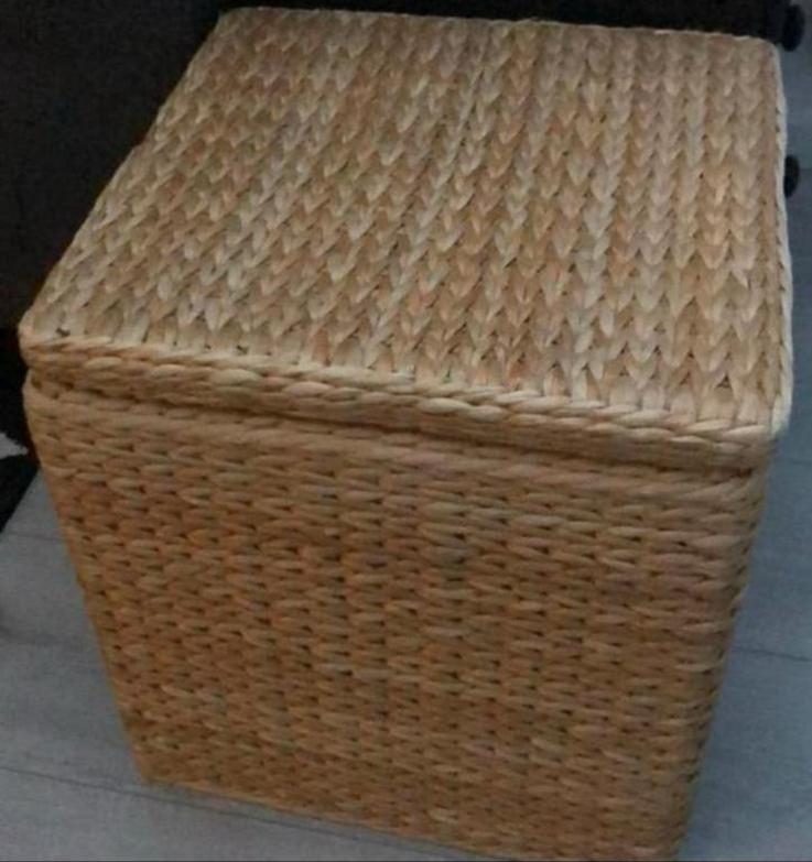 Leuke rieten/ zeegras opbergkist mand, Huis en Inrichting, Woonaccessoires | Schalen en Manden, Ophalen, Zo goed als nieuw, Vierkant