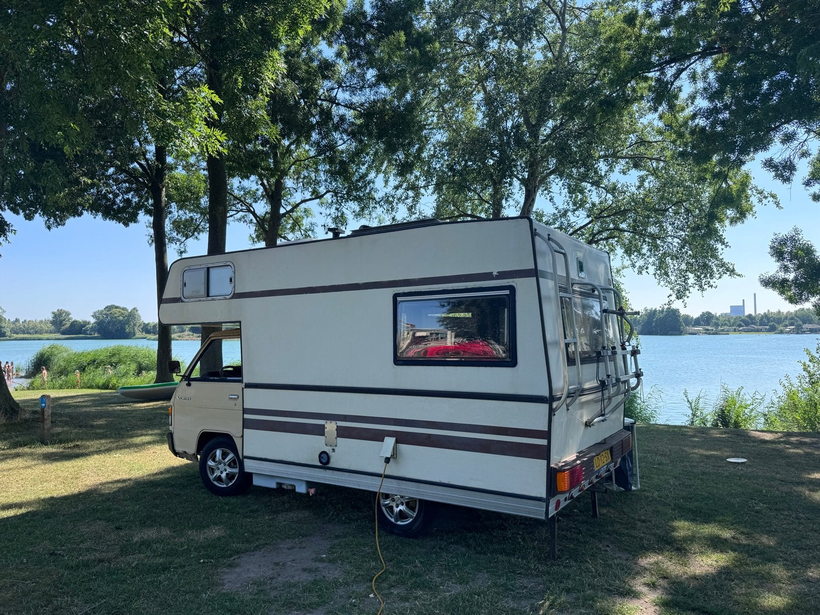 Mitsubishi L300 Camper Belastingvrij | nieuwe APK |  benzine, Caravans en Kamperen, Campers, Overige merken, Chemisch toilet, Standaard zit