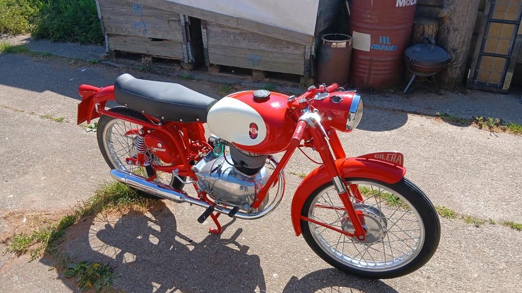 Mooie gereviseerde Gilera uit 1959, Fietsen en Brommers, Brommers | Oldtimers, Overige merken, 70 cc, Ophalen of Verzenden, 4 versnellingen