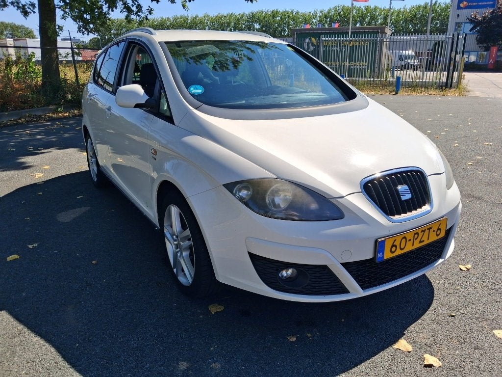 Seat Altea XL 1.2 TSI 77KW Stationwagon 2011 ZEER MOOIE AUTO, Voorwielaandrijving, Euro 5, Stof, 1295 kg
