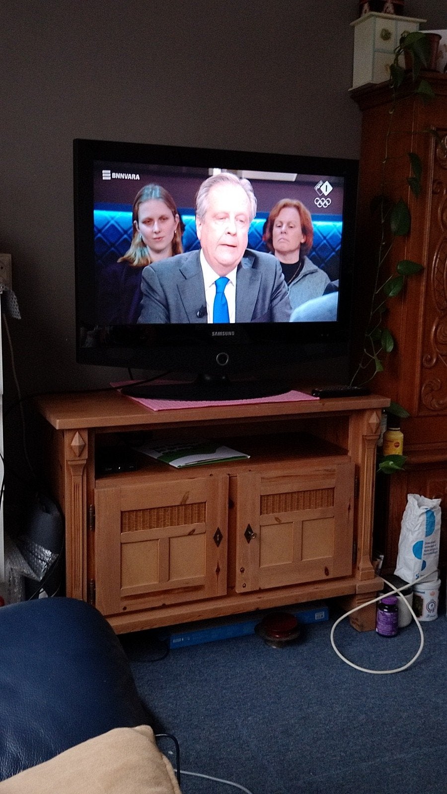 Samsung TV met mooi beeld en geluid, 80x60cm scherm, Ophalen