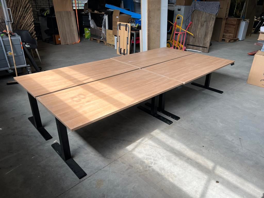 4x ergonomisch elektrisch verstelbaar zit sta bureau 160x80, 160 cm, Spaanplaat of MDF, Ophalen of Verzenden, Zo goed als nieuw