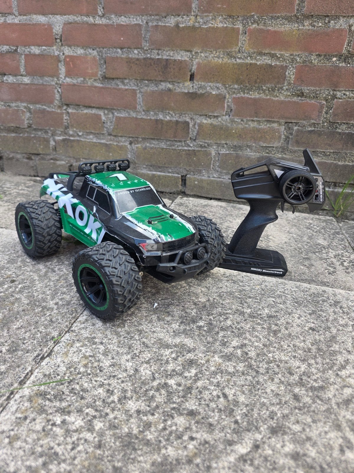 Nikko RC Monster Truck - Klaar voor de start!, Elektro, Auto offroad, Ophalen of Verzenden, Zo goed als nieuw