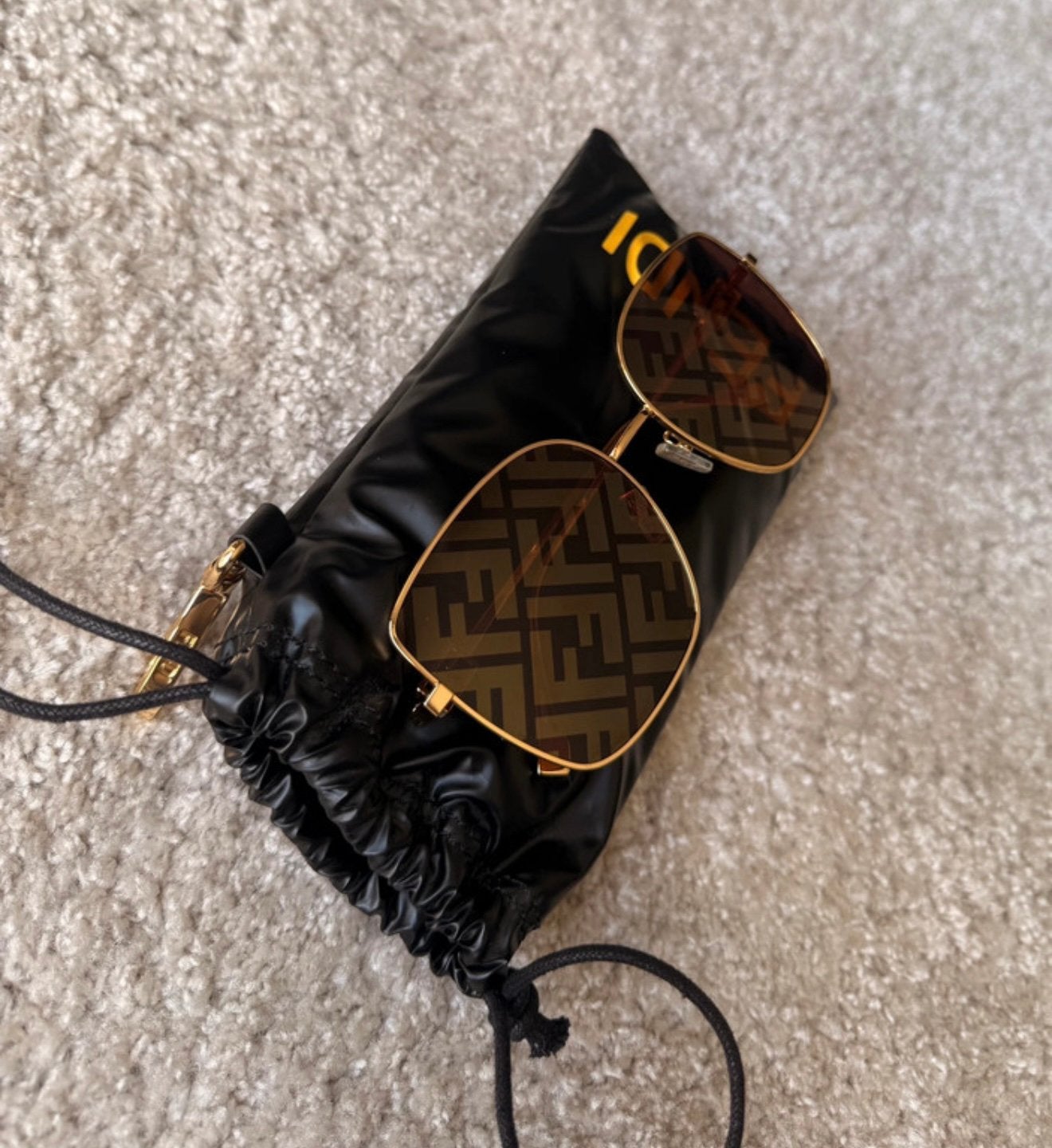 Fendi Butterfly zonnebril, Sieraden, Tassen en Uiterlijk, Zonnebrillen en Brillen | Dames, Zonnebril, Bruin, Nieuw, Ophalen