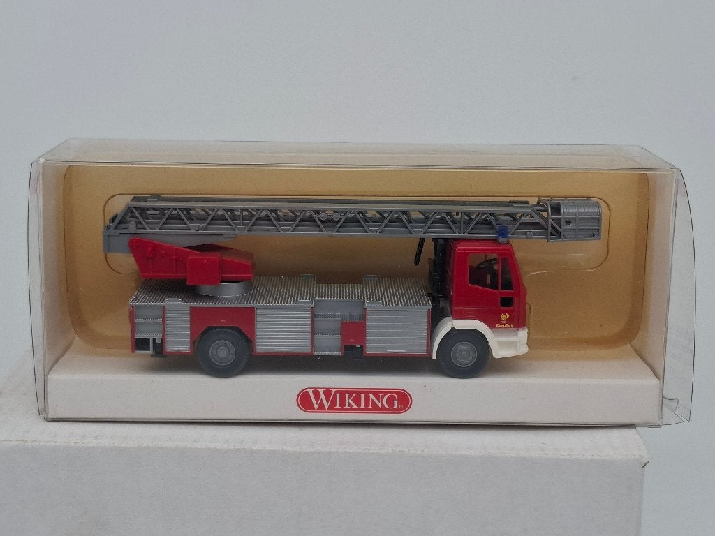 Iveco brandweer ladderwagen - Wiking 1/87, Hobby en Vrije tijd, Modelauto's | 1:87, Verzenden, Zo goed als nieuw, Bus of Vrachtwagen