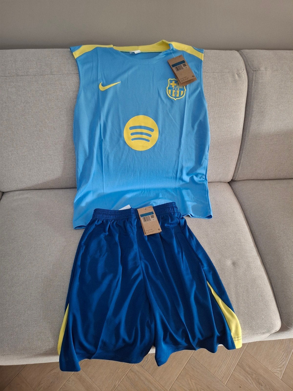 Verschillende FC Barcelona Tenue, Ophalen of Verzenden, Nieuw, Overige maten, Blauw