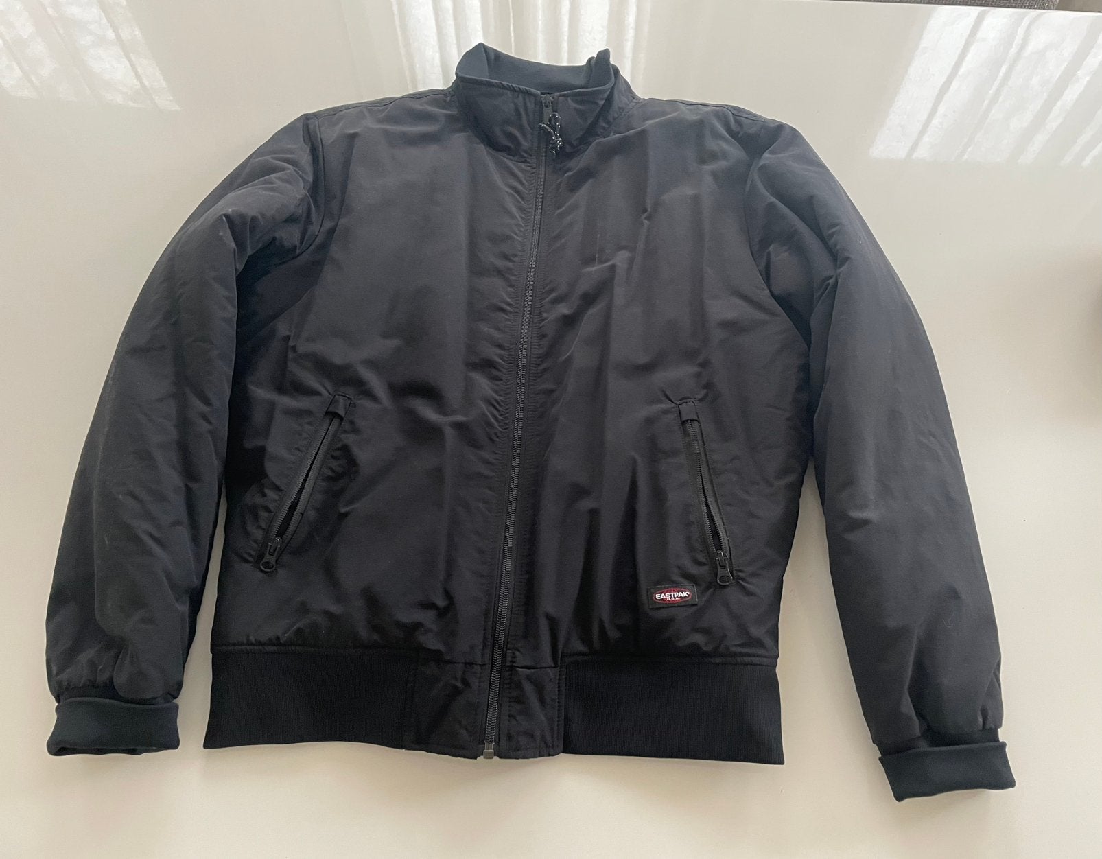 Eastpak sportief zwart herenjas, jack, maat L, NIEUW, Kleding | Heren, Jassen | Winter, Ophalen of Verzenden, Nieuw, Maat 52/54 (L)