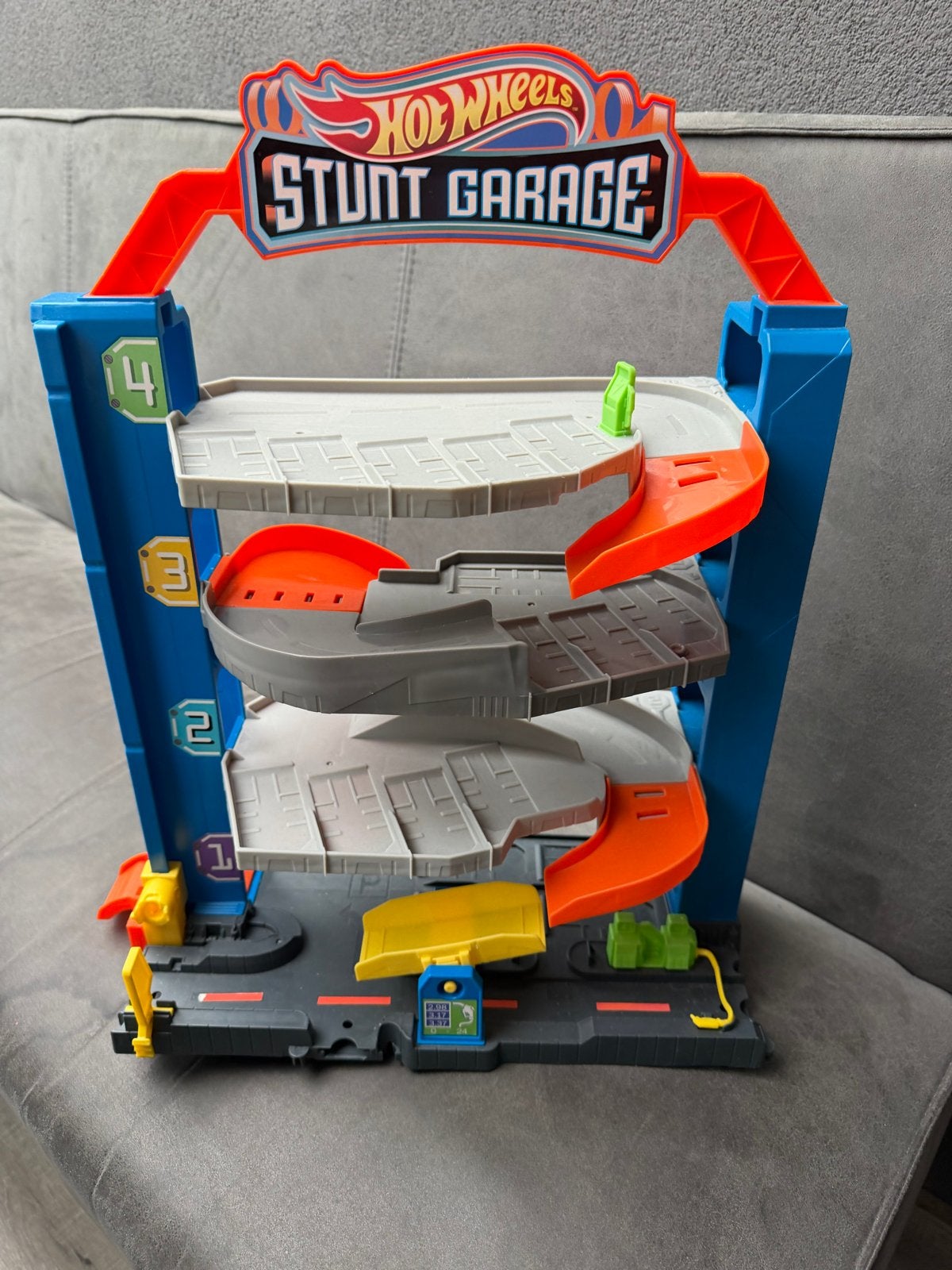 Hot weels stunt garage, Ophalen of Verzenden, Zo goed als nieuw
