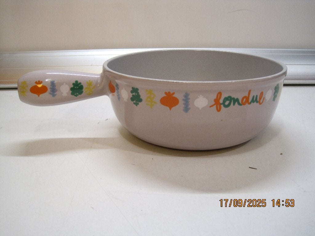 le creuset fondue pan 22 cm dia (352), Gebruikt, Gietijzer, Overige typen, Le Creuset