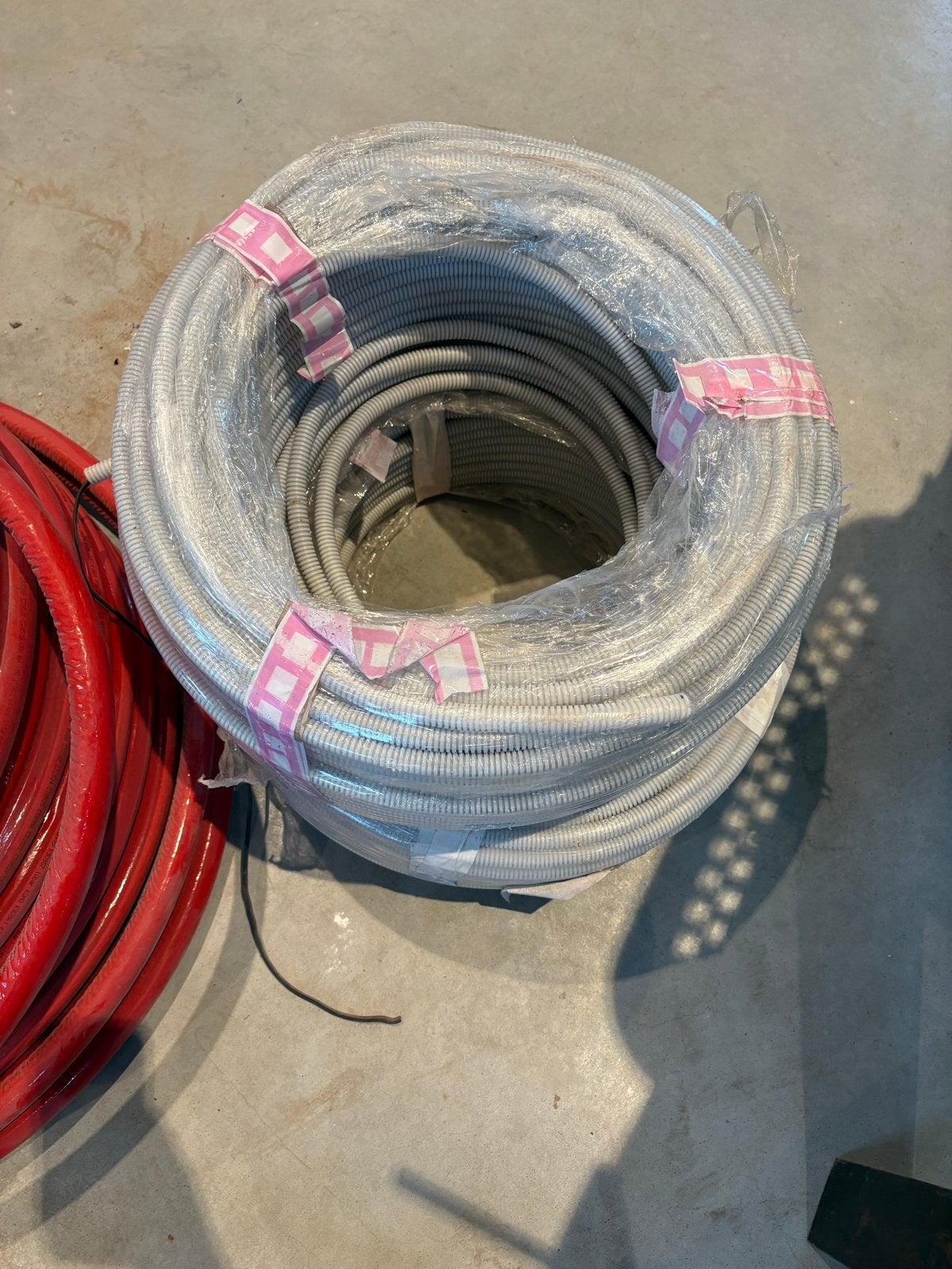 Nieuwe Luidsprekerkabel - Ongebruikt en in verpakking, Audio, Tv en Foto, Audiokabels en Televisiekabels, Ophalen, Nieuw, 10 meter of meer