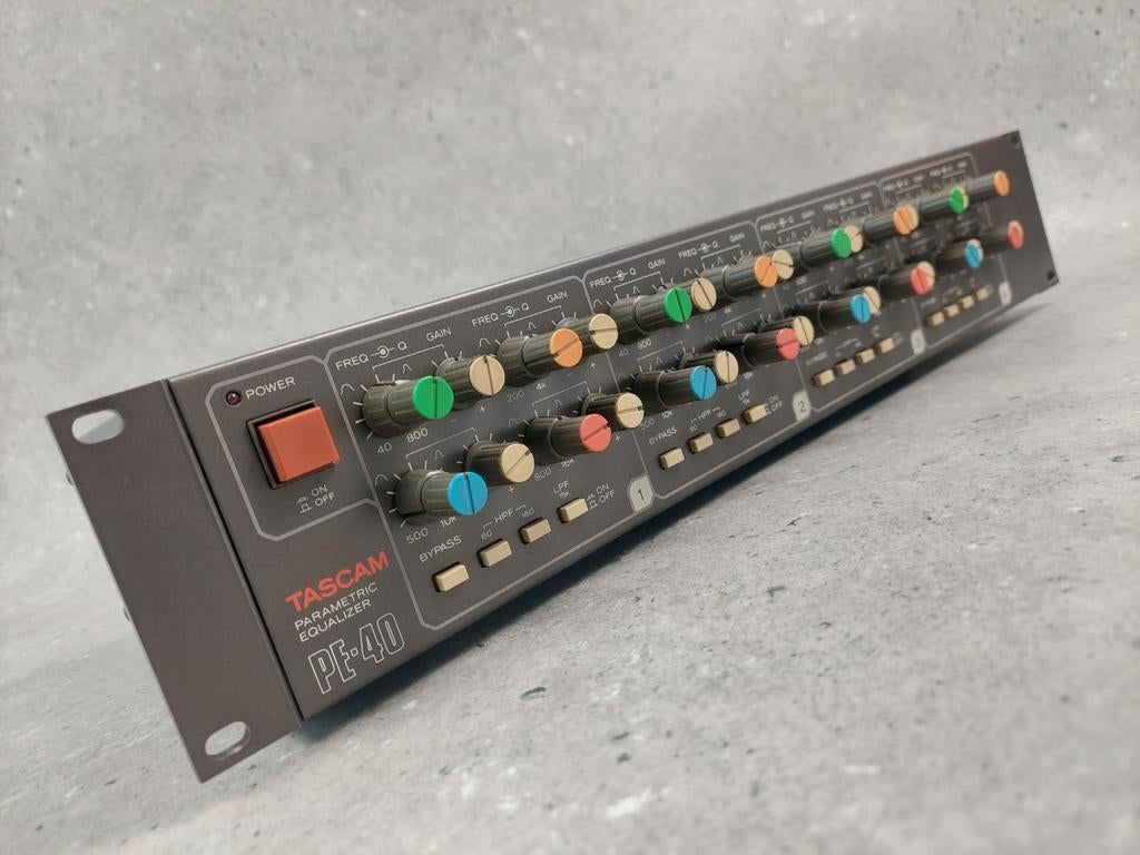 👉Tascam PE-40 -4ch Param Equalizer - Vintage Karakter EQ, Muziek en Instrumenten, Ophalen of Verzenden, Gebruikt, Delay of Echo