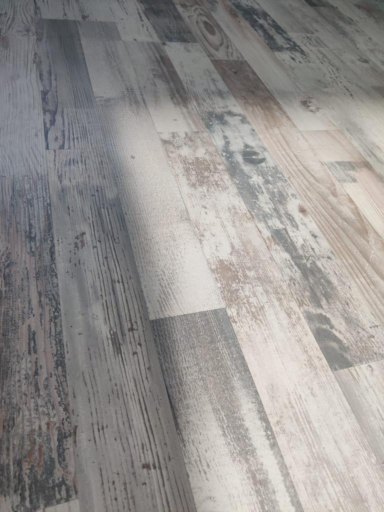 Laminaatvloer + ondervloer 8 M² | gratis op te halen, Doe-het-zelf en Verbouw, Ophalen, Gebruikt, 50 tot 150 cm, 5 tot 10 m²