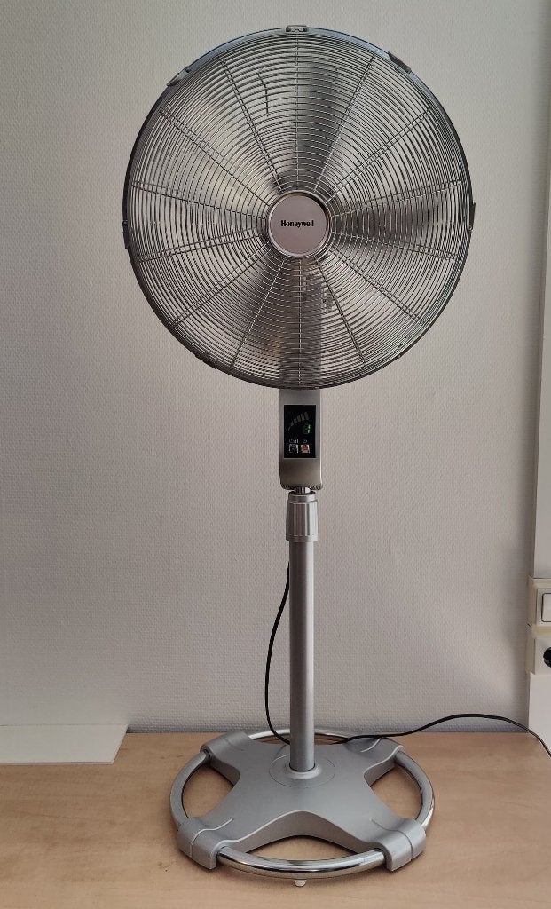Honeywell Staande ventilator HS-1040E 55 watt, Ophalen, Zo goed als nieuw, Statiefventilator