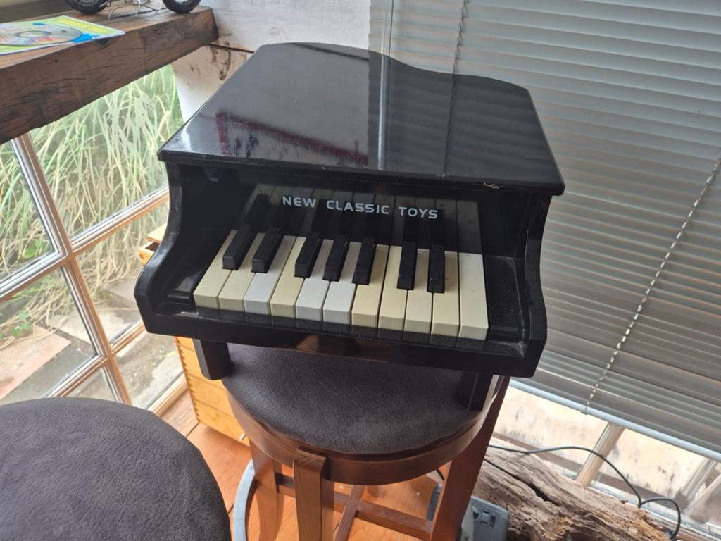 New classic toys piano, Ophalen of Verzenden