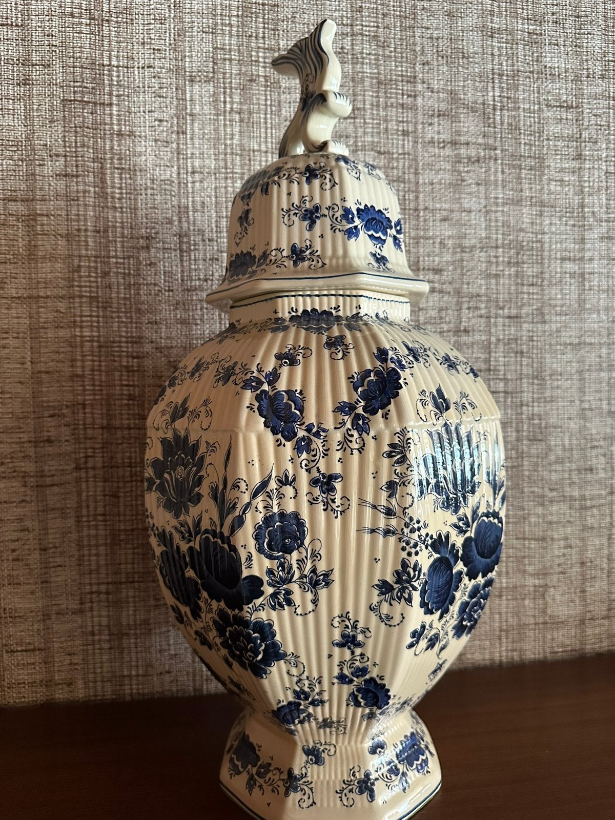 Klassieke Handgeschilderde vaas van H. Bequet, Antiek en Kunst, Ophalen of Verzenden