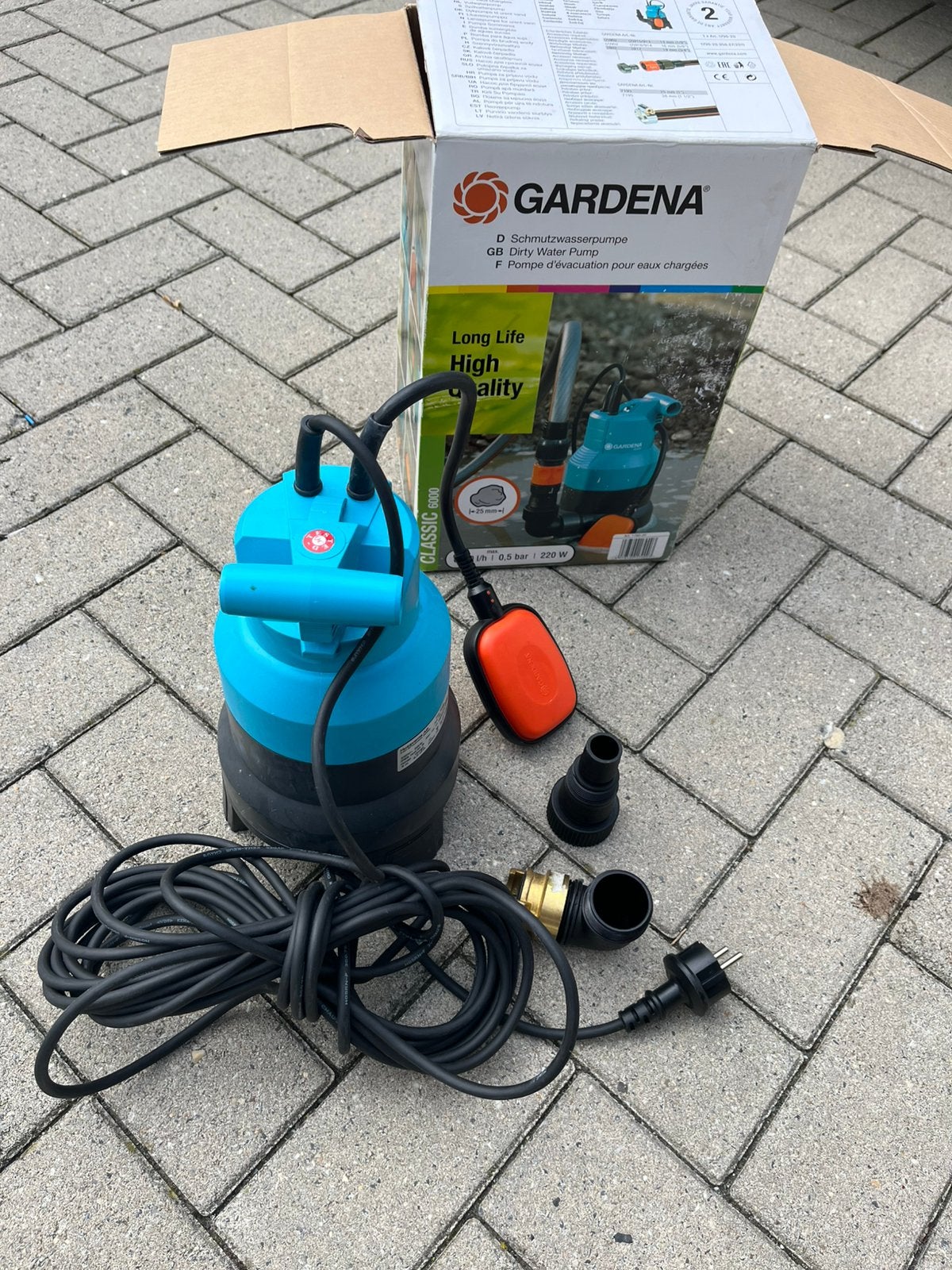 Gardena Classic 6000 vuilwaterpomp - 220W,, Tuin en Terras, Waterpompen, -, Nieuw, Ophalen of Verzenden, -
