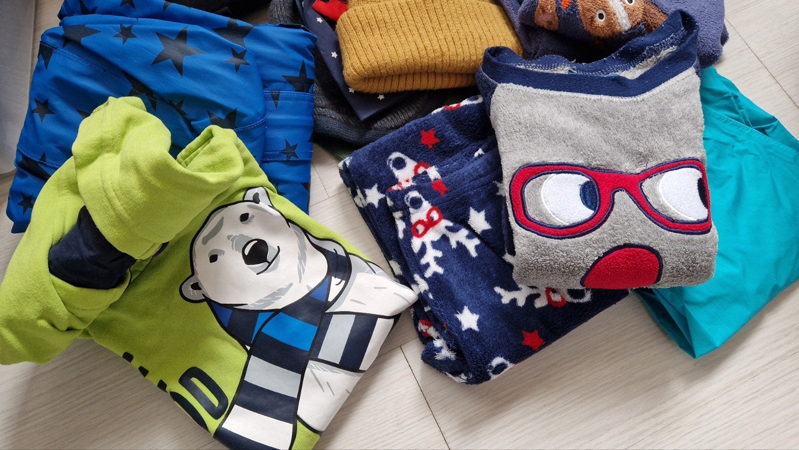 Jongenskleding pakket maat 110/116: truien, broeken, pj's, Ophalen, Gebruikt, Maat 116