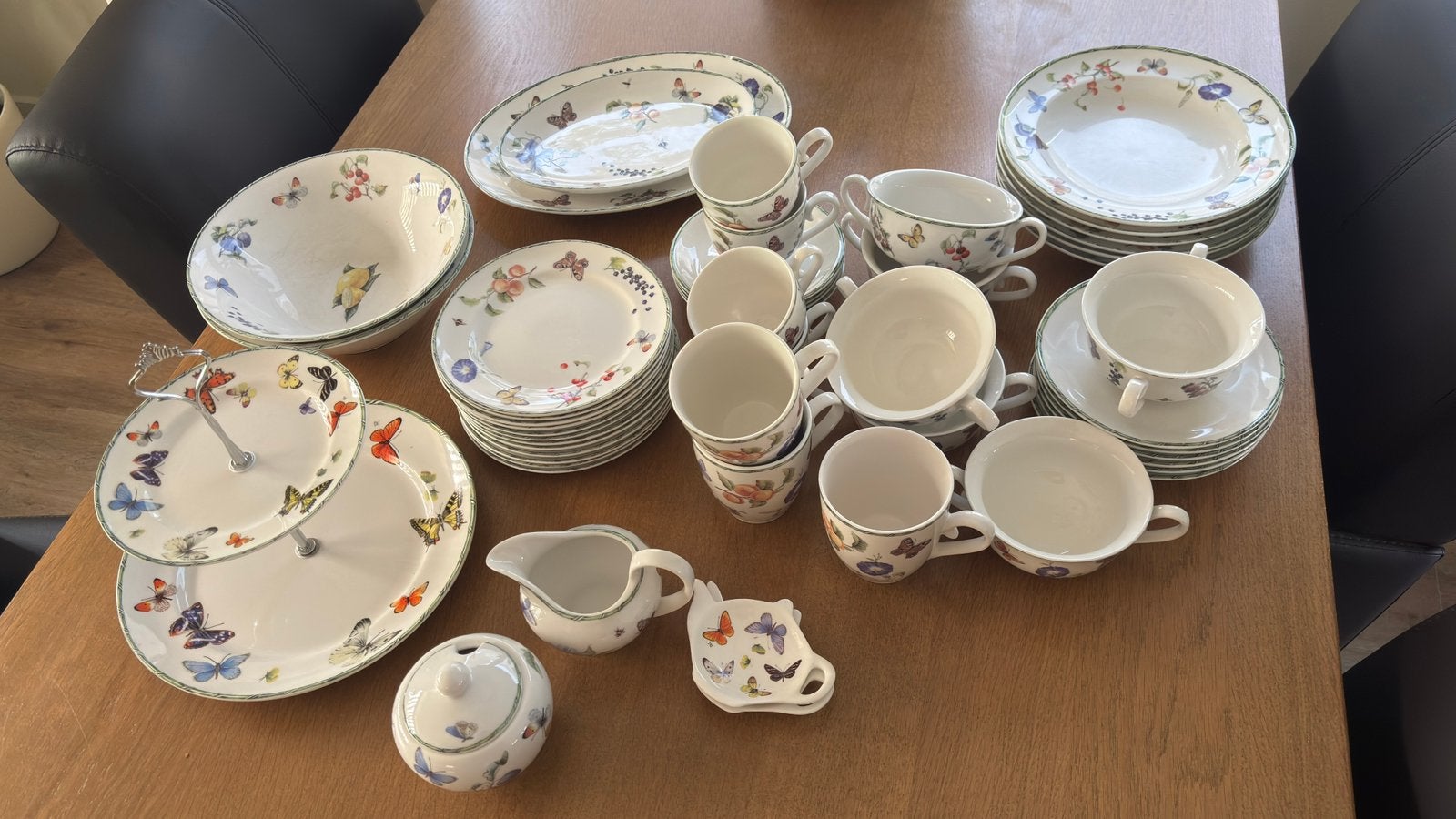 Janneke Brinkman servies Fruir & Flowers, Huis en Inrichting, Keuken | Servies, Ophalen, Gebruikt, Overige merken, Landelijk/Boerenbont