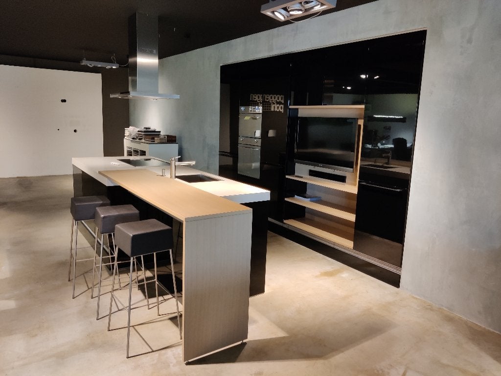 Poggenpohl Zwart Eilandkeuken Zwart Showroomkeuken, Huis en Inrichting, Ophalen, Gebruikt, Zwart, Met kookeiland