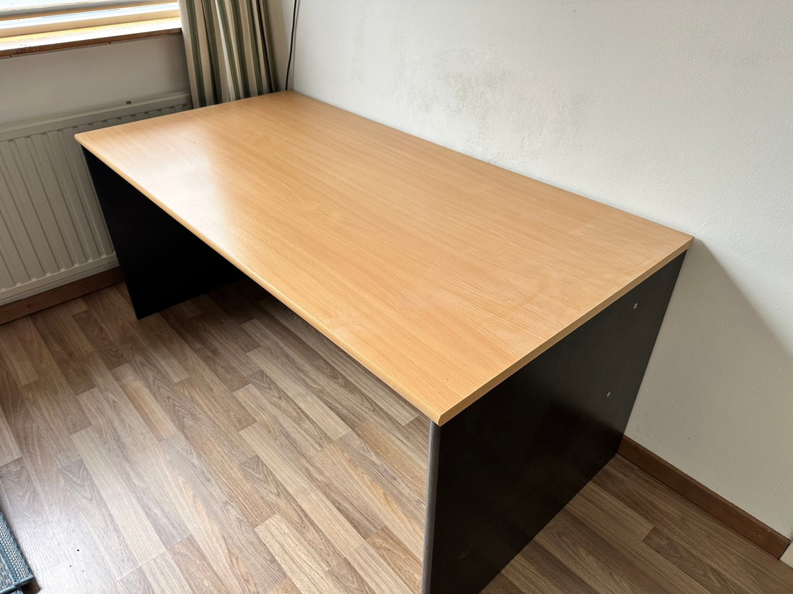 Mooi grenen bureau, Huis en Inrichting, Ophalen, Gebruikt, 75 cm, 150 cm