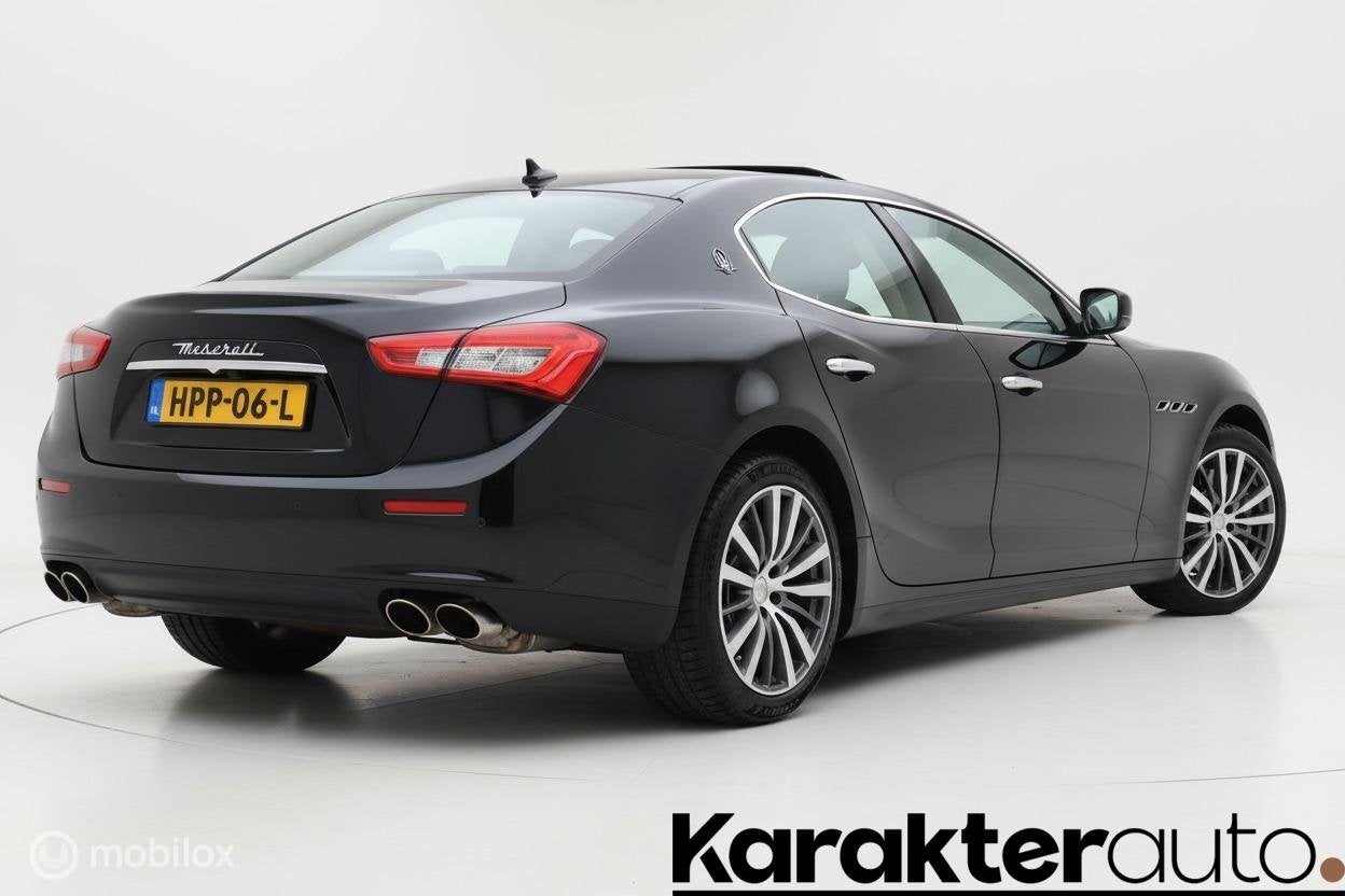 Maserati Ghibli 3.0 S 411 pk Q4 aut | schuifdak | memory, Auto's, Automaat, Euro 5, Gebruikt, Zwart