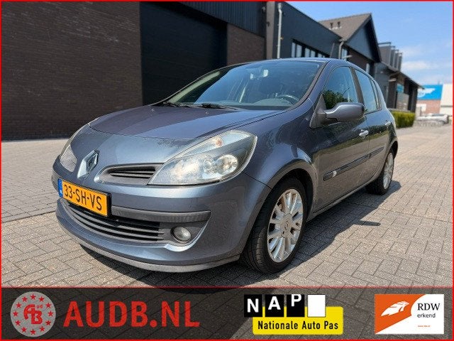 Renault Clio 1.6-16V Dynamique Luxe| 5 DEURS|AIRCO|SPORT VLG, Voorwielaandrijving, Gebruikt, 4 cilinders, Origineel Nederlands