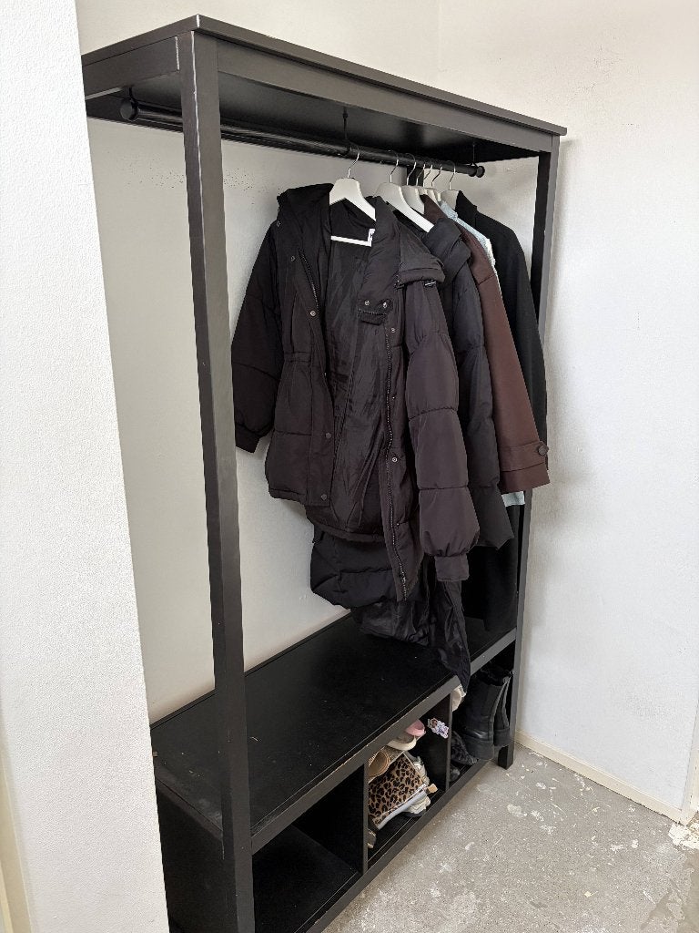 Garderobekast met opbergvakken, Ophalen, Overige materialen, Gebruikt, 100 tot 150 cm