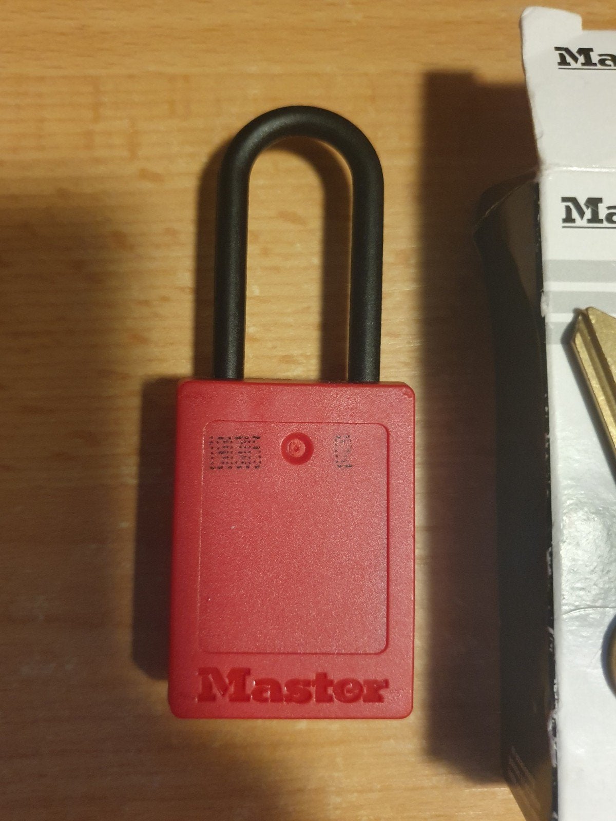 Veiligheidshangslot rood 410RED, Ophalen of Verzenden, Nieuw, Koper of Messing, Klink of Kruk