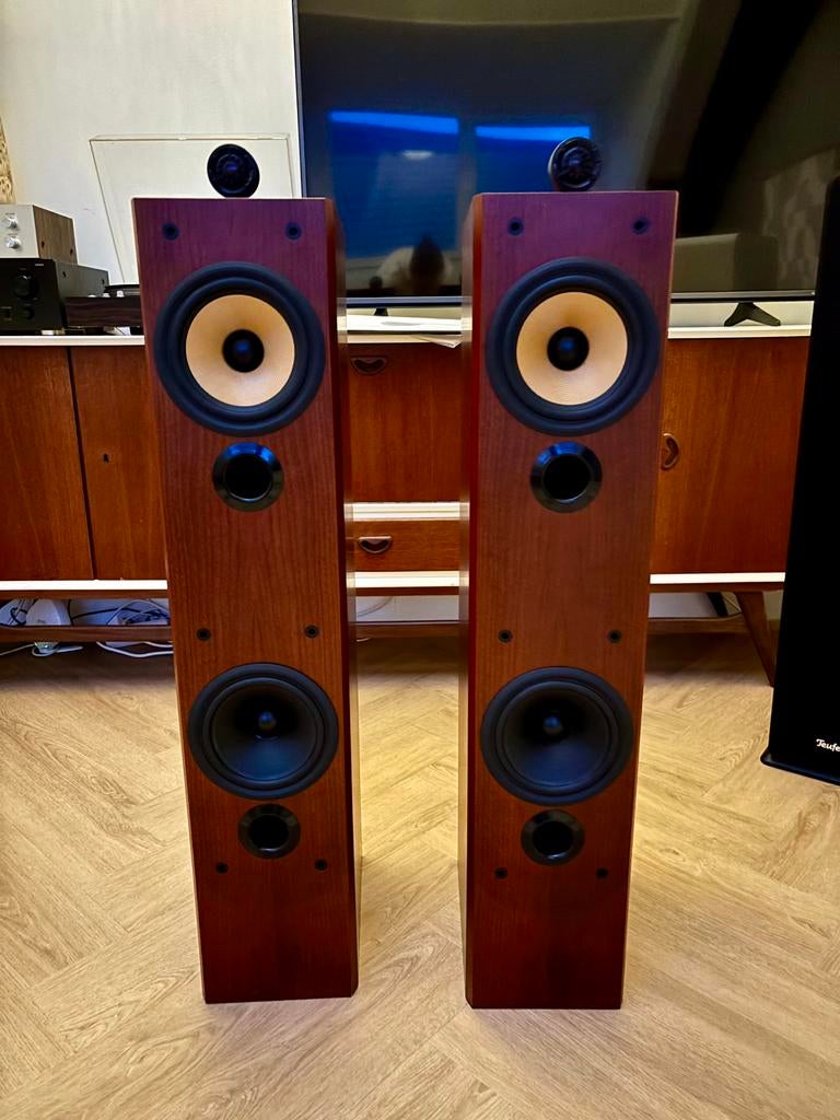 Bowers en wilkins B & W P6 speakers set cherrywood 90’s, Audio, Tv en Foto, Luidsprekers, Ophalen of Verzenden, Zo goed als nieuw