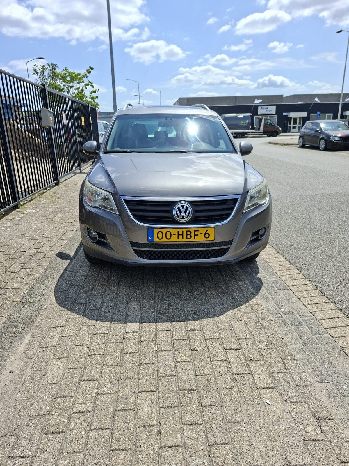 Volkswagen Tiguan 2.0 Tfsi 125KW 4MOTION DSG 2008 Grijs, Auto's, Automaat, Zwart, 4 cilinders, 1984 cc